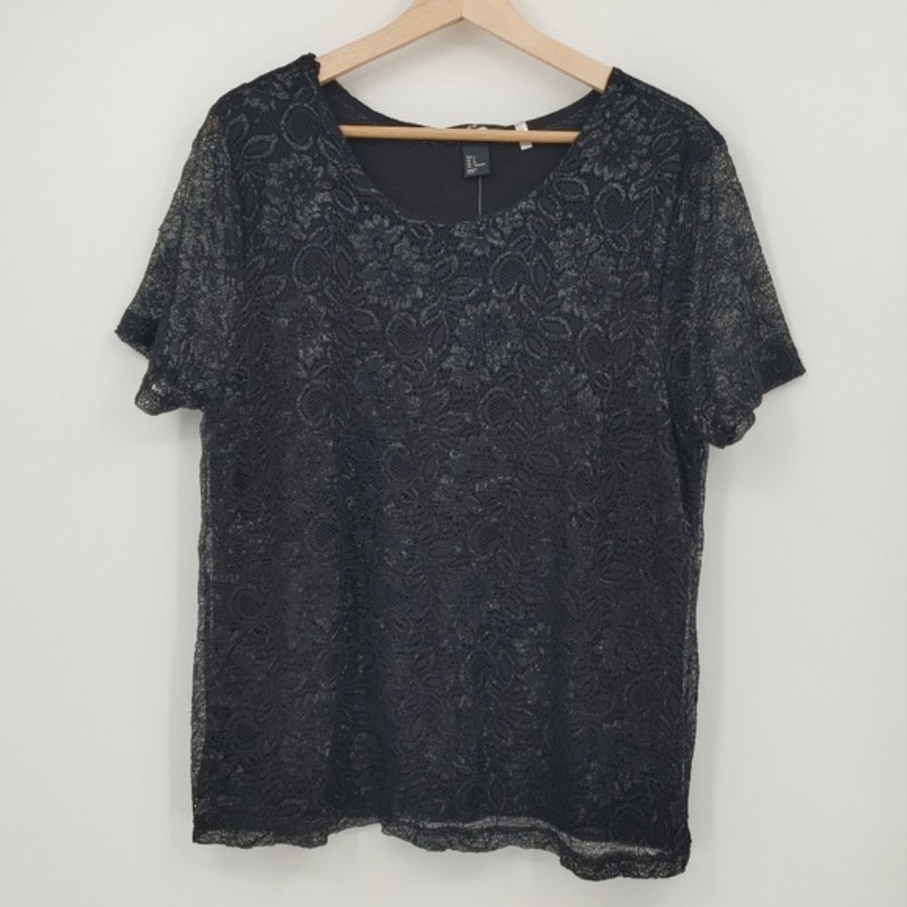 H&M  lace top